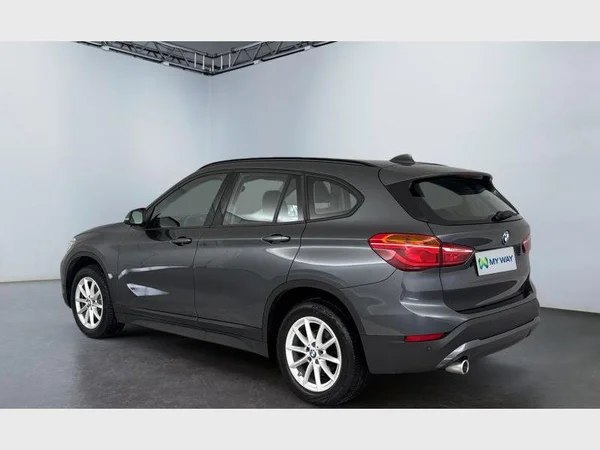 BMW X1 (2021) — foto 24 van 26