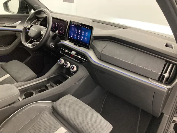 SKODA Kodiaq (2025) — foto 10 van 36