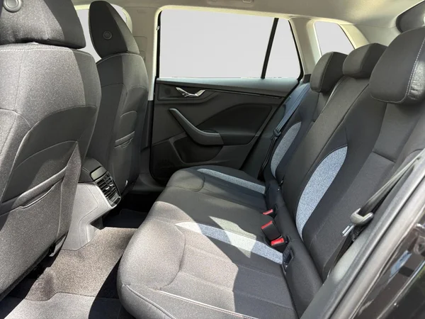 SKODA Kamiq (2026) — foto 10 van 24