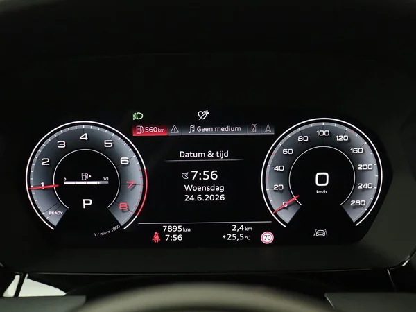 AUDI A3 Sportback (2025) — foto 3 van 18