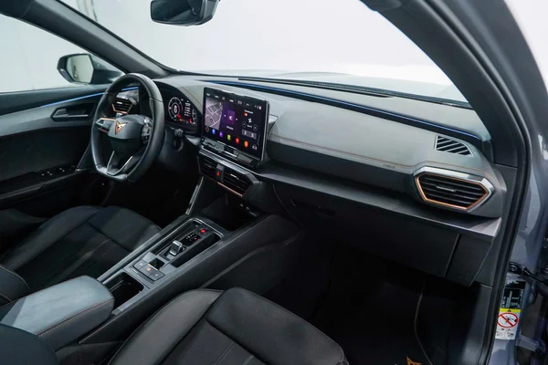 CUPRA Formentor E-Hybrid (PHEV) (2021) — foto 24 van 59