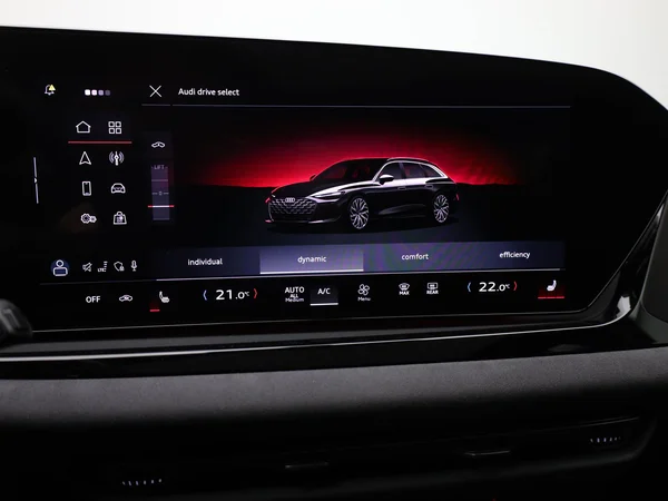 AUDI A6 Avant (2026) — foto 10 van 28