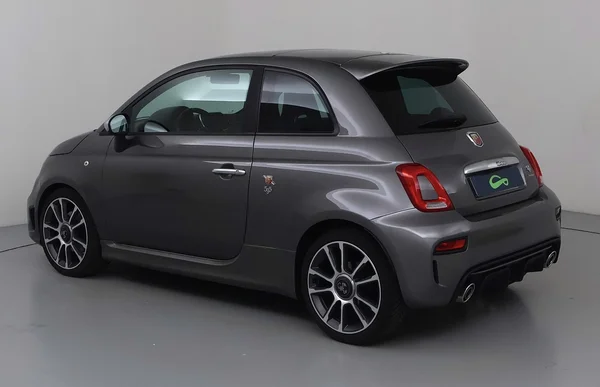 Abarth 595 (2021) — foto 21 van 27