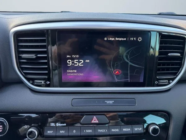 KIA Sportage Dsl (2021) — foto 8 van 31