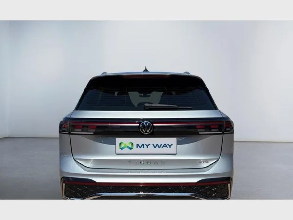Volkswagen Tiguan (2024) — foto 24 van 26