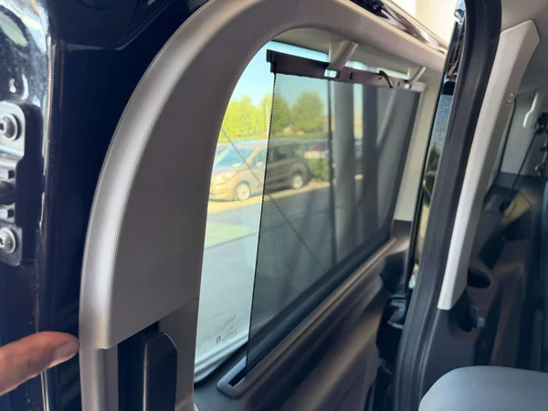 Ford Tourneo Custom — foto 11 van 21
