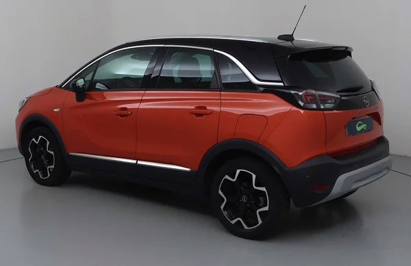 Opel Crossland (2022) — foto 18 van 24