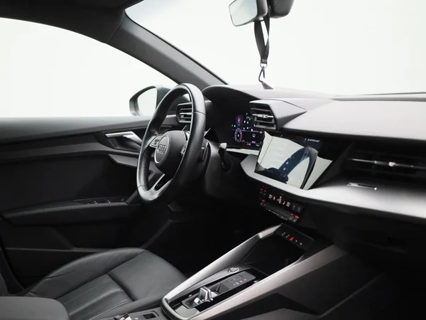 Audi A3 (2022) — foto 28 van 42