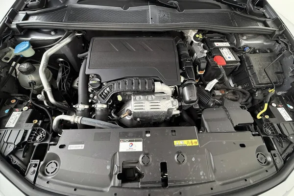 Peugeot 308 (2023) — foto 13 van 34
