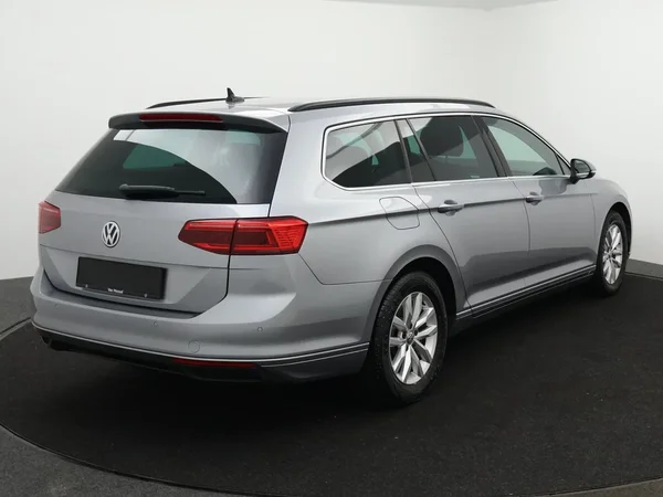 Volkswagen Passat (2020) — foto 19 van 23