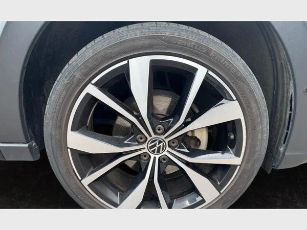 Volkswagen Taigo (2022) — foto 20 van 28