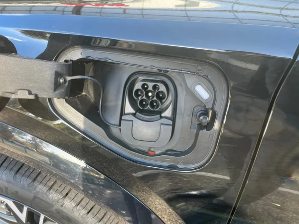 CUPRA Formentor e-Hybrid (PHEV) (2025) — foto 6 van 17