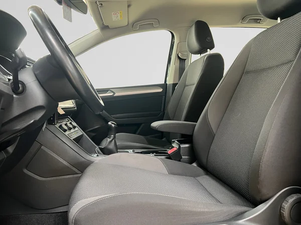 VOLKSWAGEN Touran (2019) — foto 20 van 20