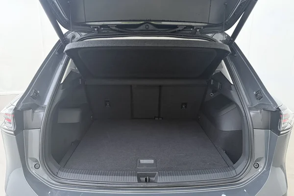 Volkswagen Tiguan (2025) — foto 15 van 19