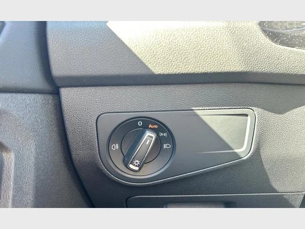 Volkswagen Tiguan (2023) — foto 19 van 29