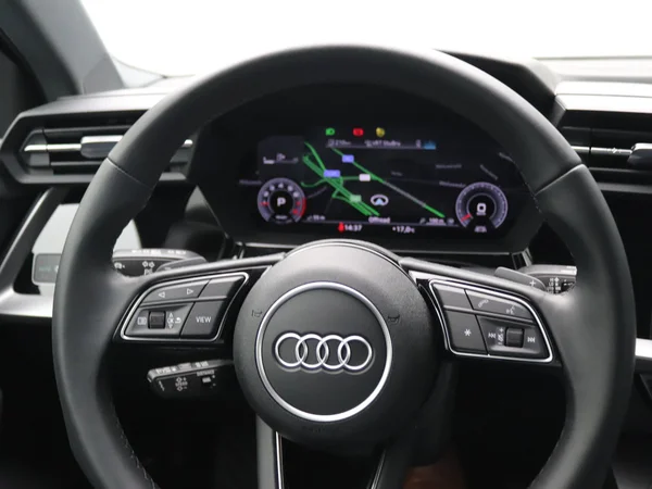 AUDI A3 Sportback (2024) — foto 5 van 23