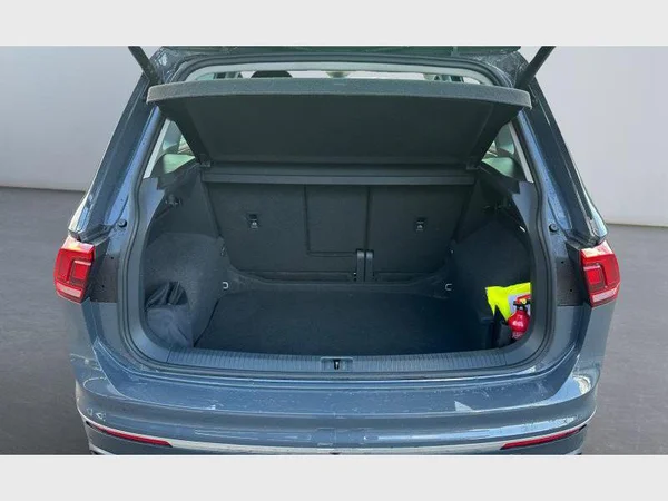 Volkswagen Tiguan (2023) — foto 19 van 33