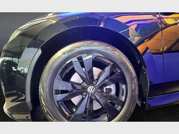 VOLKSWAGEN ID.7 Tourer (2026) — foto 20 van 21
