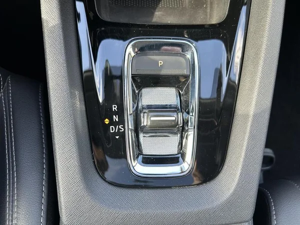 SKODA Octavia Combi Dsl (2021) — foto 13 van 41