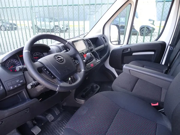 Opel Movano (2025) — foto 3 van 16