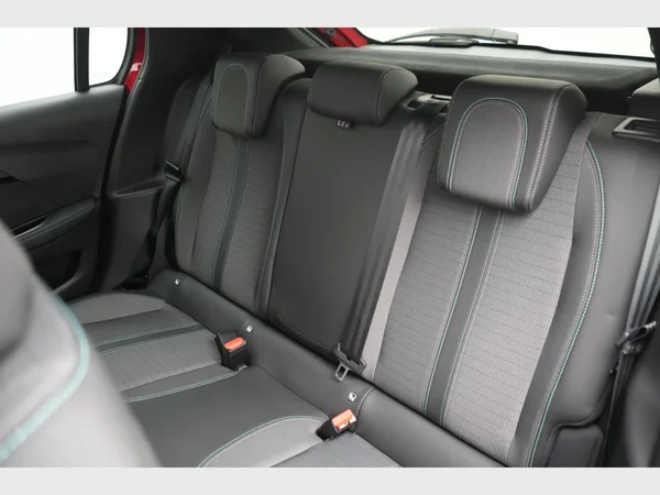 PEUGEOT 208 (2022) — foto 4 van 26