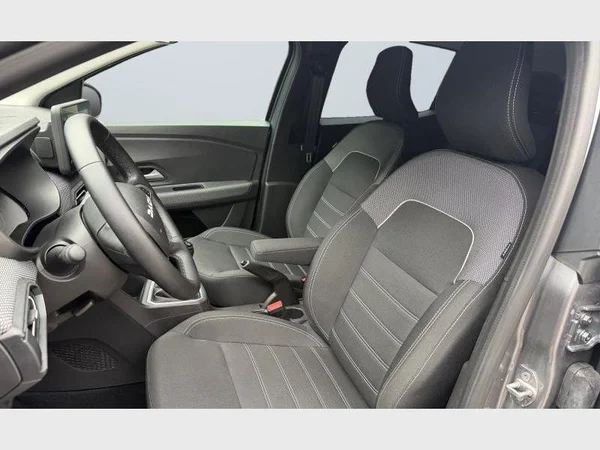 Dacia Sandero (2024) — foto 2 van 29