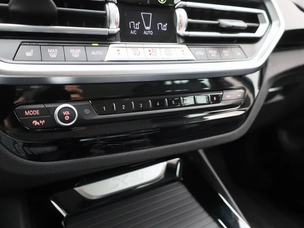 BMW X3 (2023) — foto 22 van 42