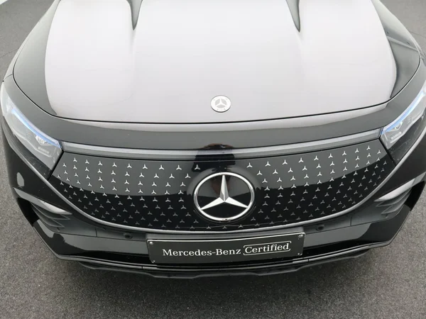 Mercedes-Benz EQB (2025) — foto 15 van 24