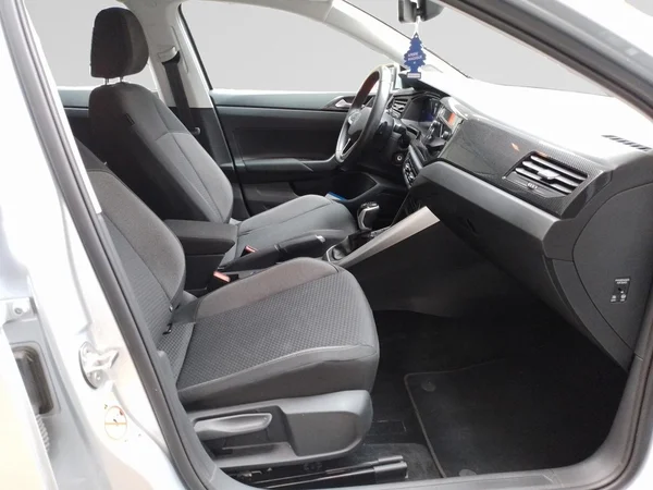 VOLKSWAGEN Polo (2024) — foto 17 van 22