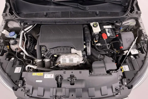 Peugeot 308 (2021) — foto 5 van 36