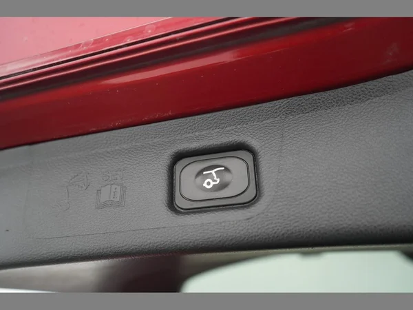 FORD S-Max Dsl (2020) — foto 10 van 28