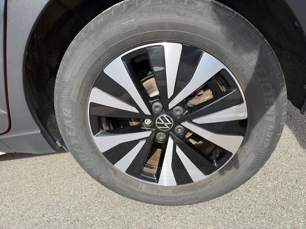 VOLKSWAGEN Taigo (2022) — foto 6 van 20
