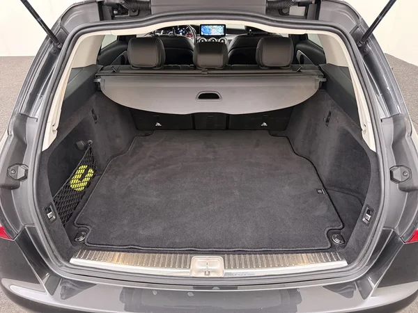 MERCEDES C 180 (2020) — foto 8 van 24