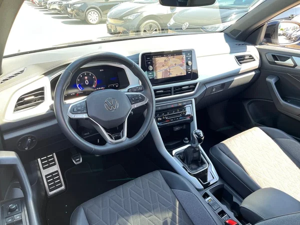 VOLKSWAGEN T-Roc Cabriolet (2025) — foto 20 van 21