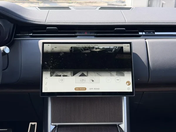 Land Rover Range Rover (2026) — foto 14 van 30