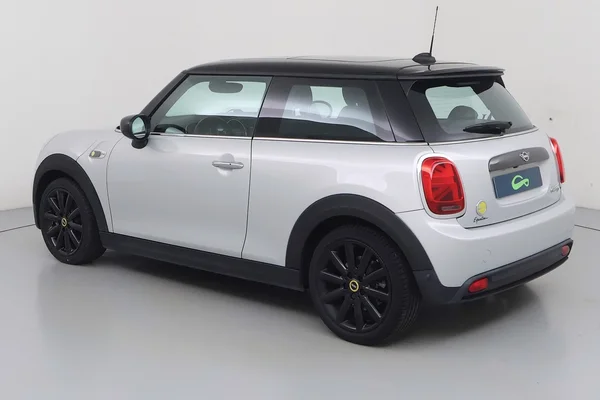 Mini E-Mini (F56) (2020) — foto 23 van 31