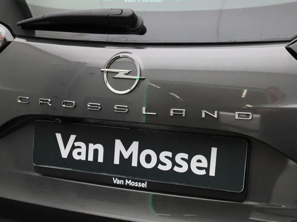 Opel Crossland (2021) — foto 30 van 40