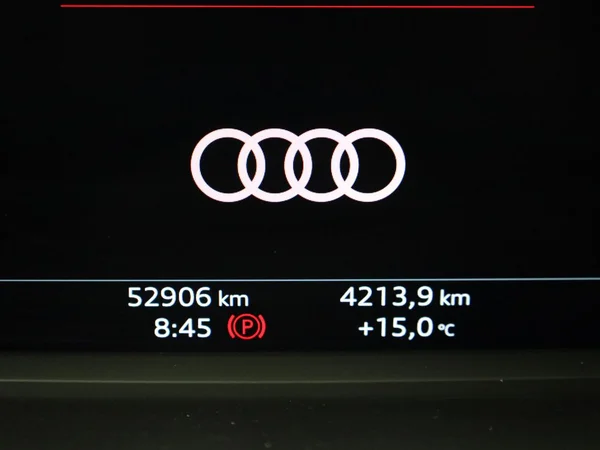 AUDI Q3 (2022) — foto 8 van 20