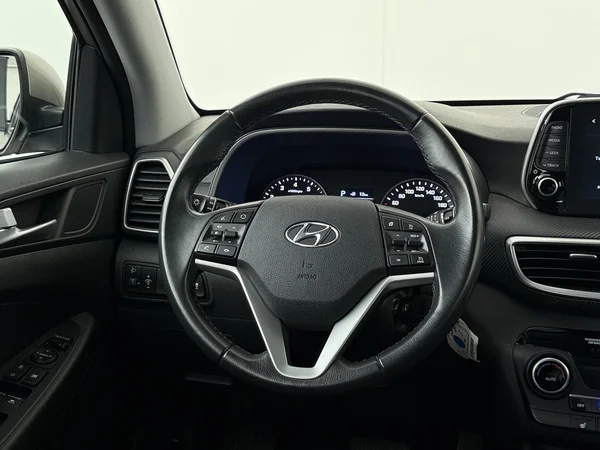 HYUNDAI Tucson (2019) — foto 14 van 26