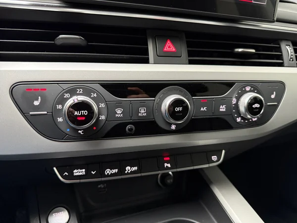 AUDI A5 Sportback (2021) — foto 10 van 13