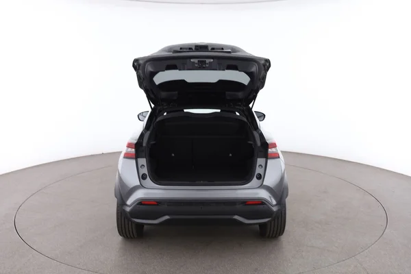 Nissan Juke (2021) — foto 7 van 16