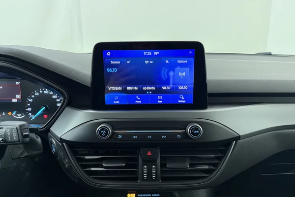 Ford Focus Clipper (2022) — foto 3 van 19