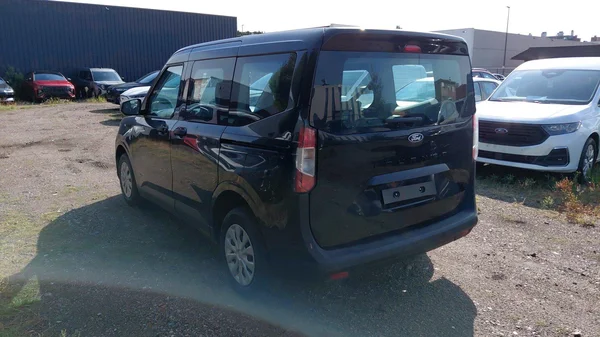 Ford Tourneo Courier (2026) — foto 10 van 13