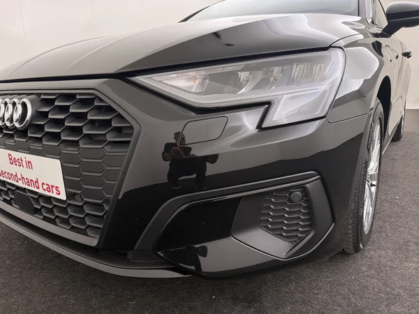 AUDI A3 (2023) — foto 16 van 26