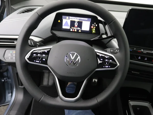 VOLKSWAGEN ID.5 (2024) — foto 13 van 22