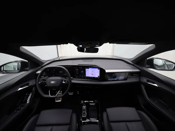 AUDI Q6 e-tron (2025) — foto 19 van 20
