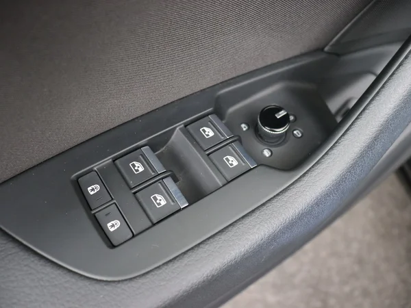 AUDI A6 (2021) — foto 21 van 30