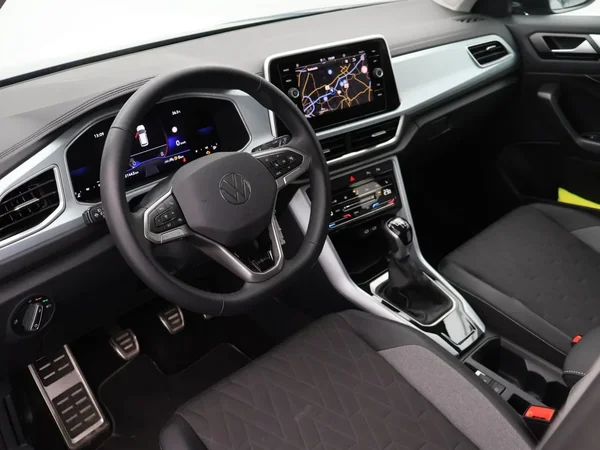 Volkswagen T-Roc (2025) — foto 19 van 24