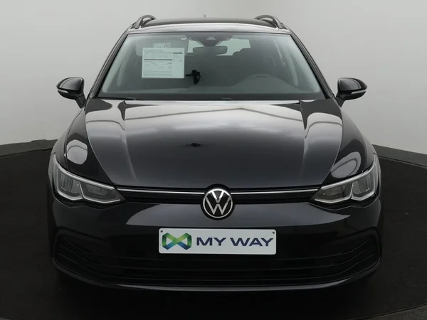 VOLKSWAGEN Golf VIII SW (2022) — foto 18 van 23