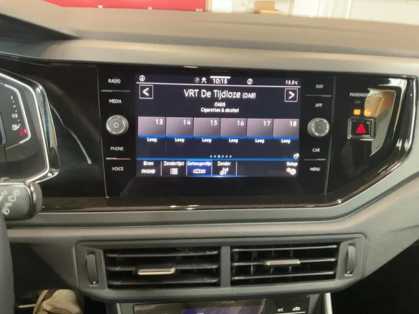 VOLKSWAGEN Taigo (2025) — foto 5 van 23